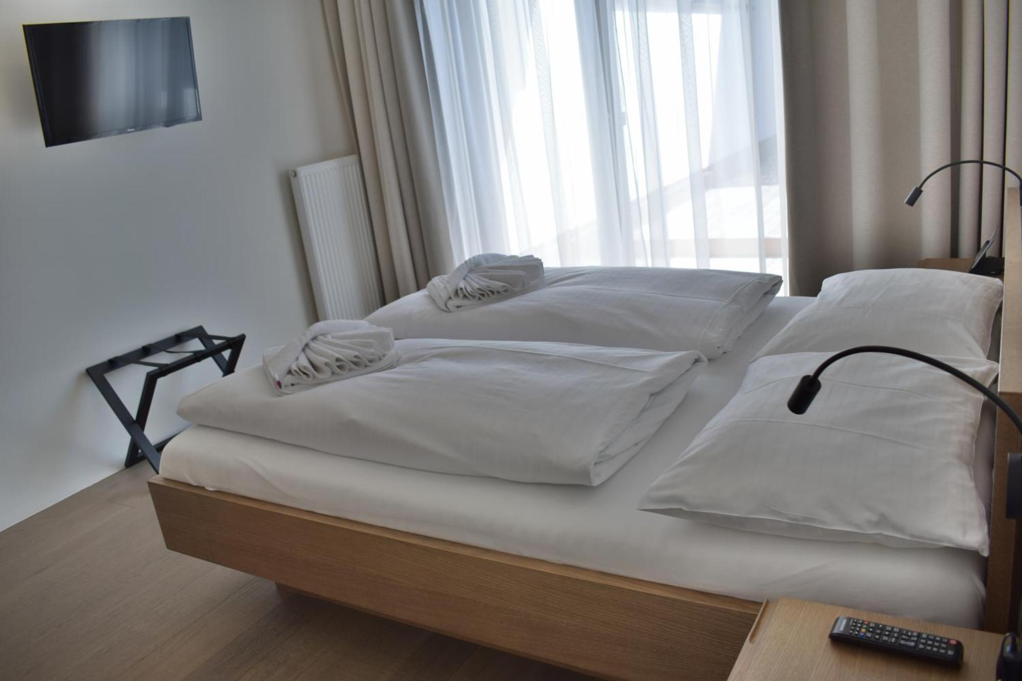 Vital & Sporthotel Brixen Brixen im Thale Exterior photo
