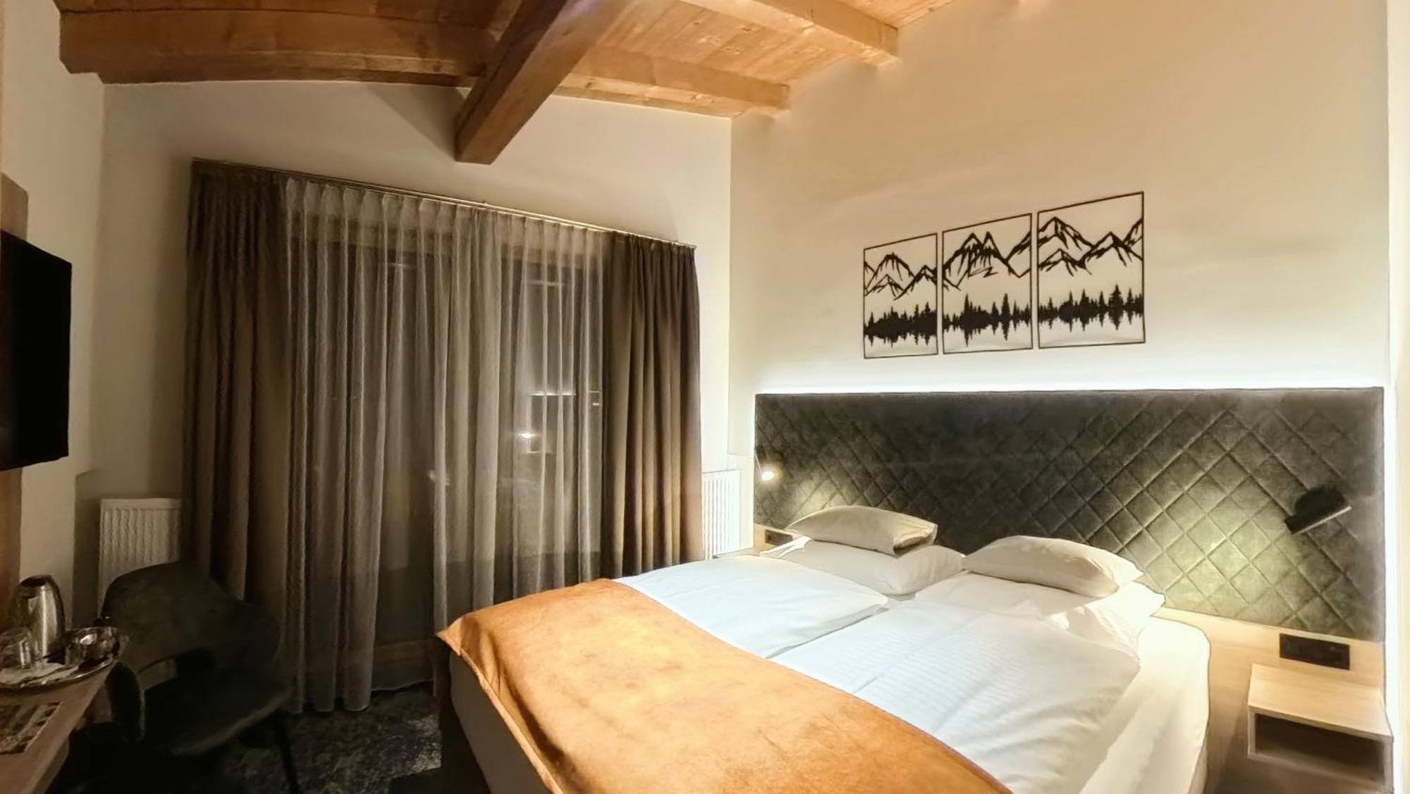 Vital & Sporthotel Brixen Brixen im Thale Exterior photo