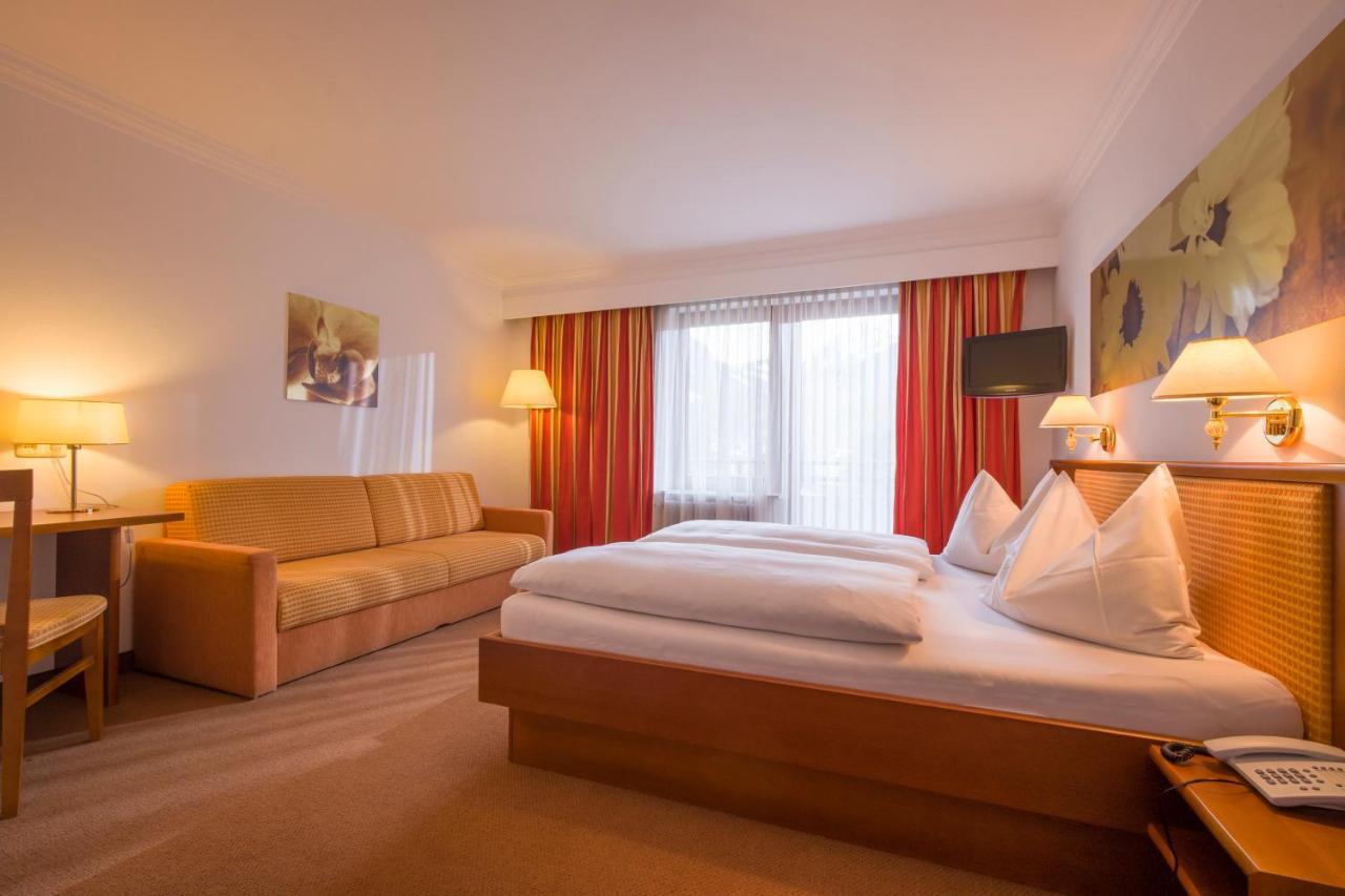 Vital & Sporthotel Brixen Brixen im Thale Exterior photo