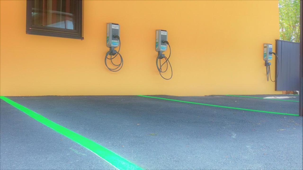 Vital & Sporthotel Brixen Brixen im Thale Exterior photo